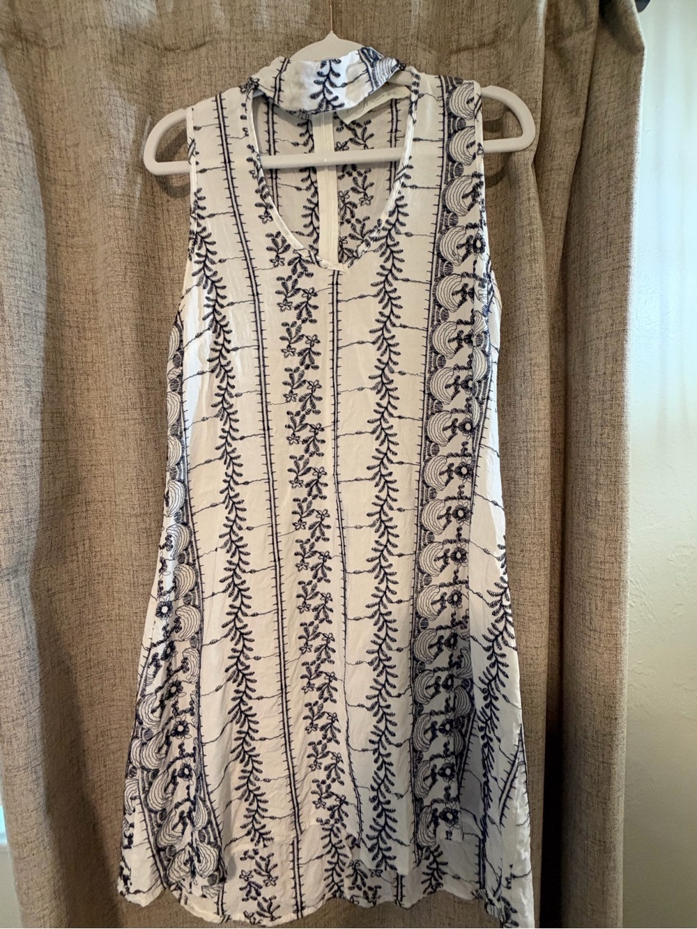 Vintage Havana White Dress with Navy Embroidery